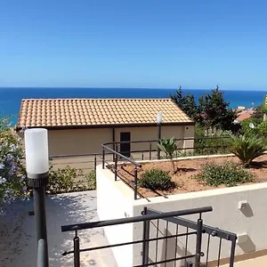 Lucia's Garden , Cefalù Italia